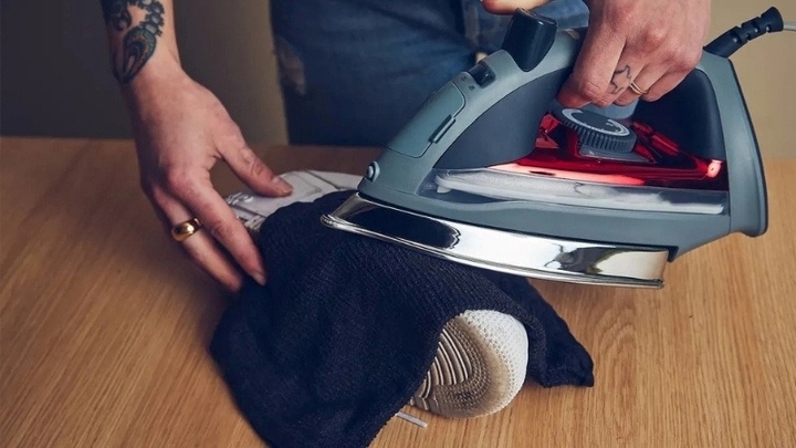 Làm thế nào để phục hồi vết nhăn ở giày?