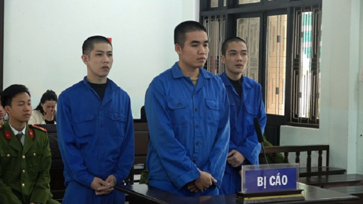 Rủ nhau buôn ma túy khi vừa ra tù, 3 đối tượng tiếp tục lĩnh án
