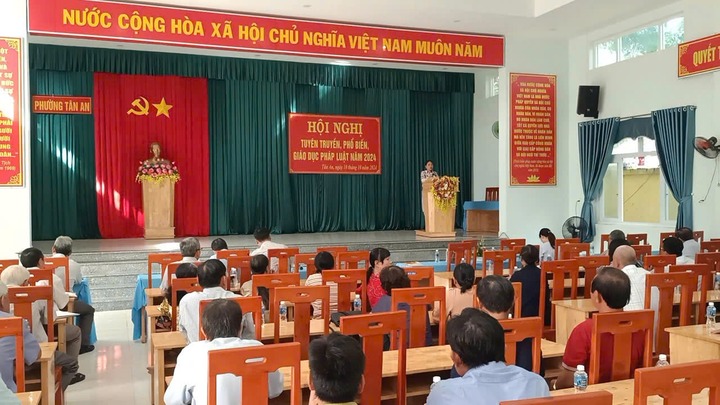 Hội Luật gia Bình Thuận đẩy mạnh tuyên truyền pháp luật tại địa bàn khó khăn