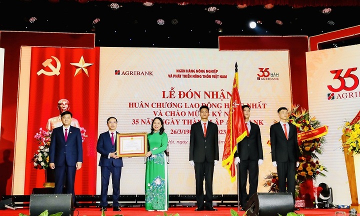 Hành trình 37 năm khẳng định vị thế, vinh danh thương hiệu quốc gia