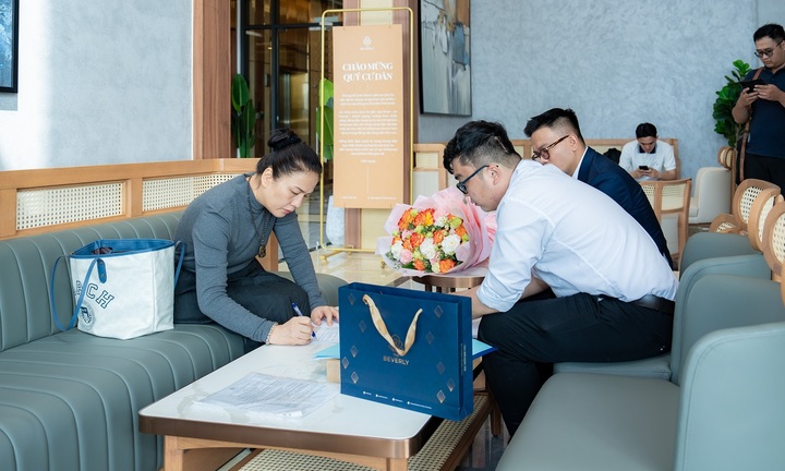 Từ 500 triệu đồng nhận nhà kèm sổ hồng: Nhà đầu tư “chạy nước rút” để không lỡ ưu đãi