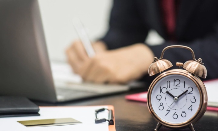 Cô gái mất việc oan chỉ vì 6 giây