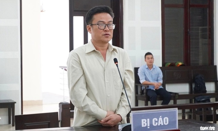 Xét xử Tiến