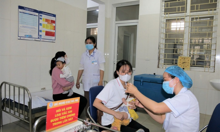 Bệnh sởi và tay chân miệng diễn biến phức tạp, Sở Y tế Hà Nội ra công văn khẩn