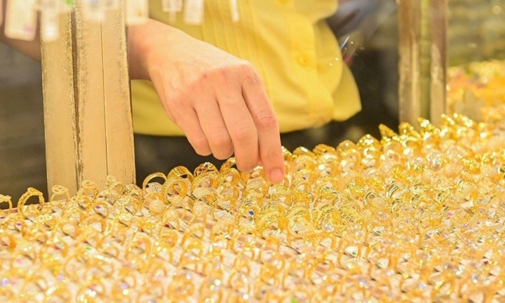 Giá vàng mới nhất tối nay (20/4): Tăng mạnh so với chốt phiên tuần trước
