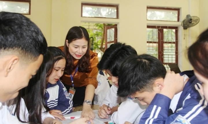 Thông tư 05 có hiệu lực: Mỗi giáo viên không kiêm nhiệm quá 2 nhiệm vụ cùng lúc