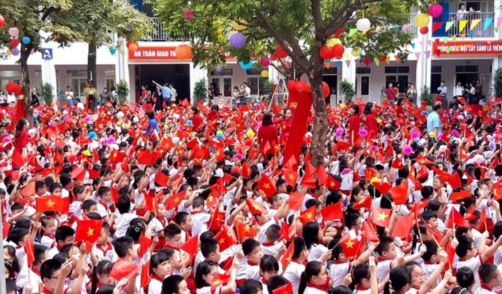 Đề xuất hỗ trợ học phí cho người học trường dân lập, tư thục