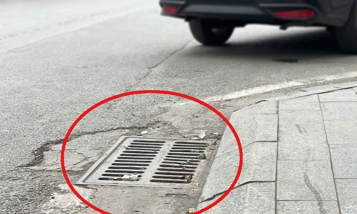 Đỗ xe ô tô trên miệng cống có bị xử phạt không?