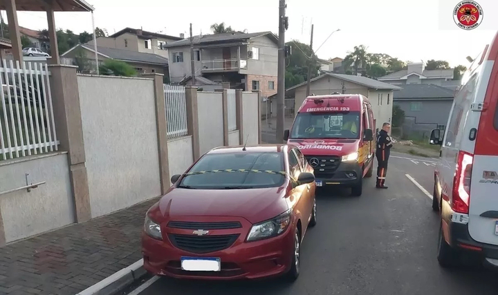 Bị mẹ kế để quên trên ô tô suốt 10 tiếng đồng hồ, cậu bé 3 tuổi tử vong thương tâm