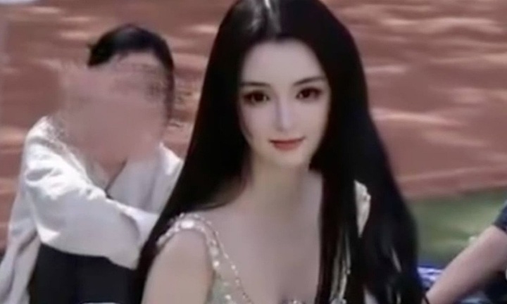 Nữ sinh