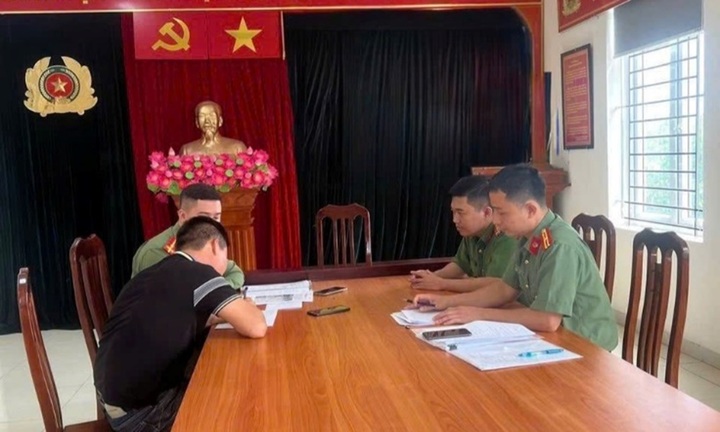 Người đàn ông bị xử phạt vì đăng tin sai sự thật về sắp xếp đơn vị hành chính