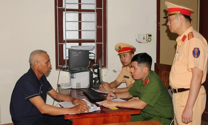 Tạm giữ hình sự lái xe tự chế gây tai nạn khiến một người tử vong