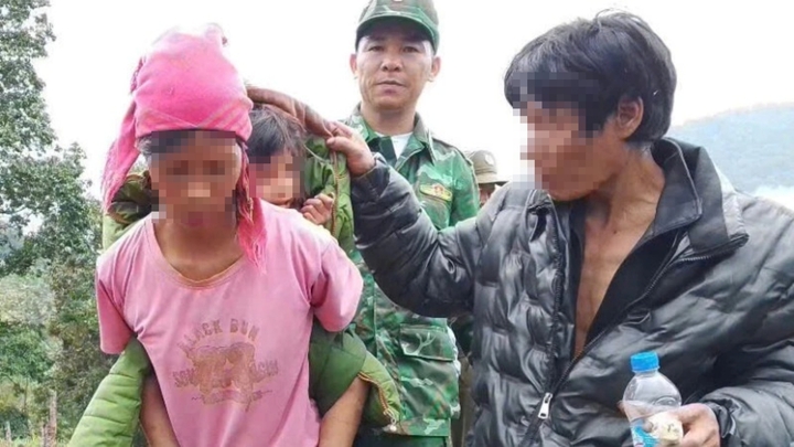 Tìm thấy bé gái 7 tuổi đi lạc 2 ngày trong rừng tại Lai Châu