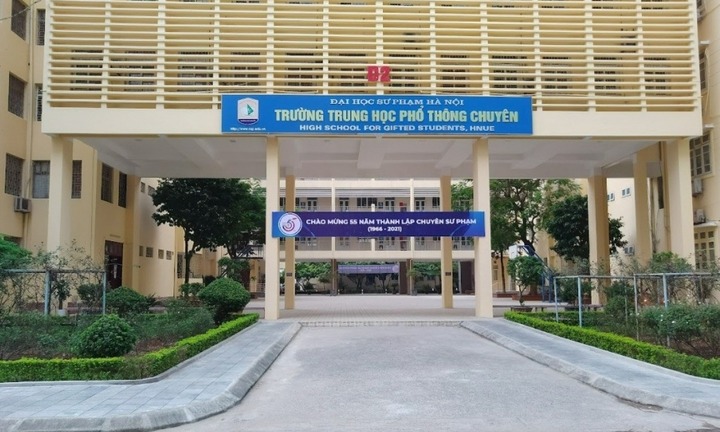 Tỷ lệ chọi vào lớp 10 Trường THPT Chuyên ĐH Sư phạm Hà Nội cao nhất 1/22,9