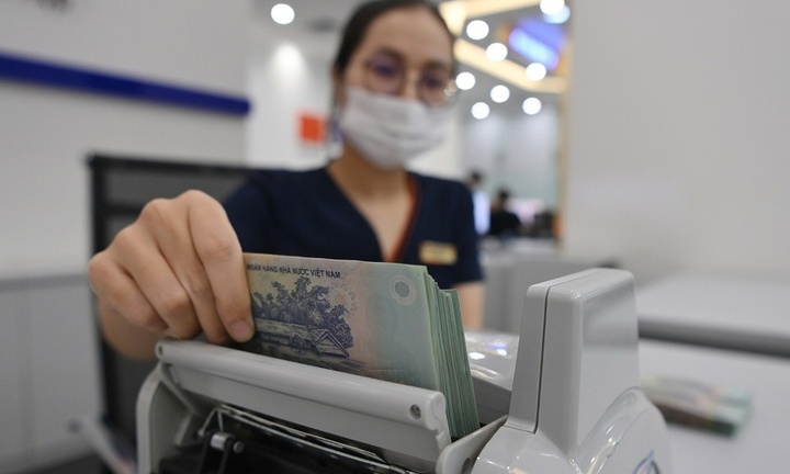 Hàng nghìn nhân viên ngân hàng mất việc trước làn sóng chuyển đổi số: Nơi cắt giảm, nơi tuyển mới