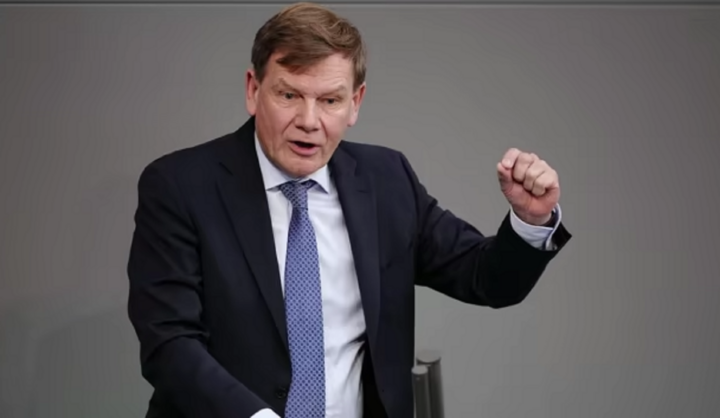 Đức bất ngờ ra tuyên bố 