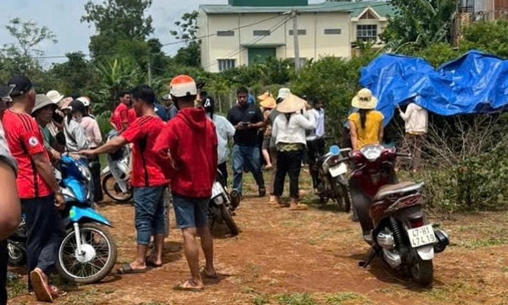 Xót xa: 2 cháu bé tử vong thương tâm dưới ao chứa nước tưới cà phê ở Đắk Lắk
