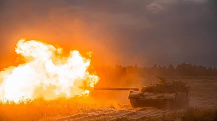 Ukraine liên tiếp nhận 