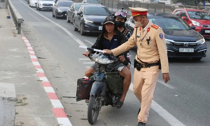 Người vi phạm giao thông bị xử phạt có thể xin trả góp được không