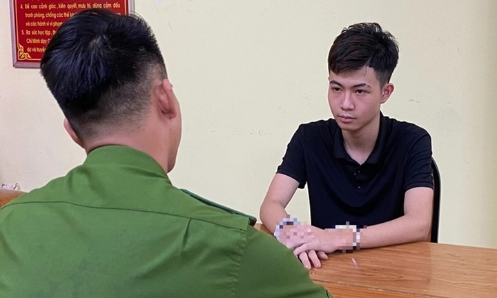 Tạm giữ nam nhân viên dùng vỏ chai đánh người nước ngoài trên đường Bùi Viện