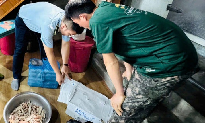 Quảng Ninh: Thu giữ gần 500kg chân gà, xương ống lợn không rõ nguồn gốc 