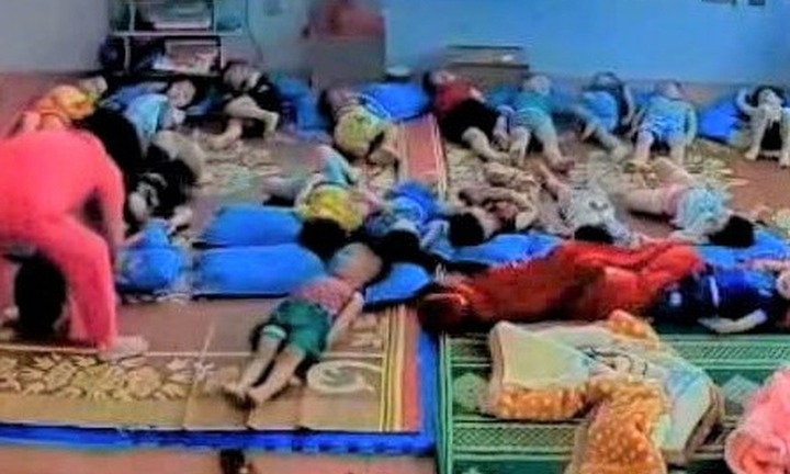Vụ clip bạo hành trẻ mầm non ở Hòa Bình: Cô giáo thừa nhận hành vi, bị đình chỉ công tác