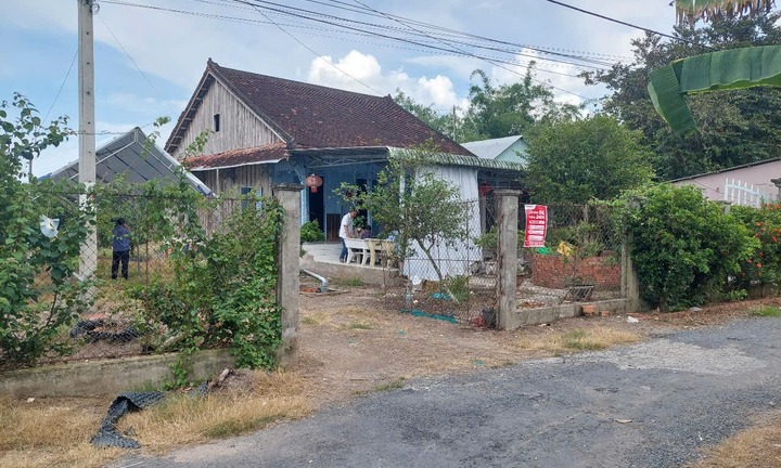 Vụ người đàn ông ở An Giang tử vong với  vết dao đâm: Bắt người tình và đồng phạm