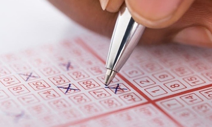 Vươn mình sau trúng số: 