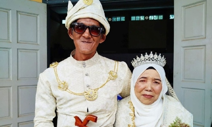 Kết hôn lần ba ở tuổi 70, cụ bà