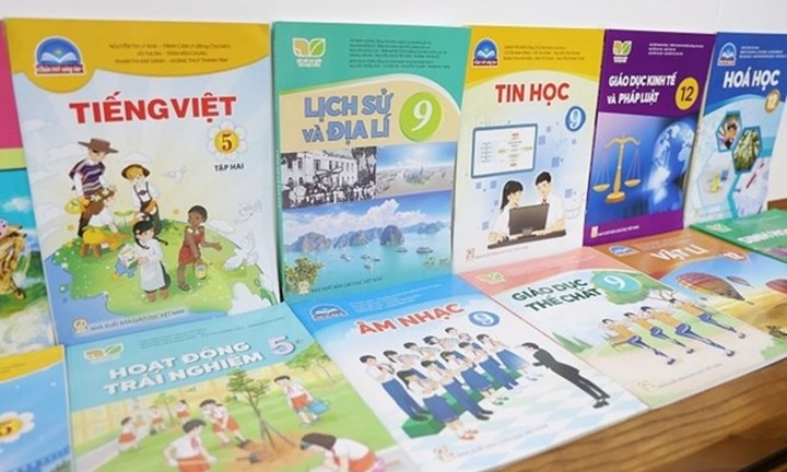 Sôi động thị trường SGK online, phụ huynh cẩn trọng