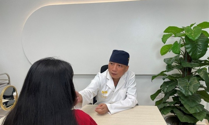 Bi hài hậu vận sau thẩm mỹ: Nâng mũi bằng chỉ giá 