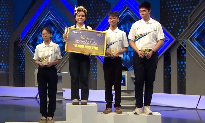 Bứt tốc ngoạn mục, nữ sinh Hà Nam giành vòng nguyệt quế Đường lên đỉnh Olympia