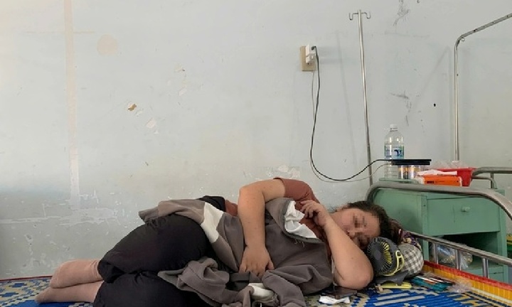 Ăn buffet ốc giá 140.000 đồng/người ở Phú Yên, 7 người nhập viện