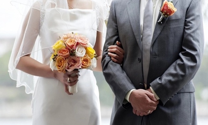Chồng mới qua đời, vợ có được đăng ký kết hôn với người khác không?