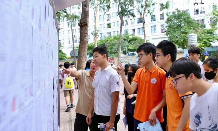 Đề thi, đáp án gợi ý môn Ngữ văn vào lớp 10 THPT 2025 ở Hà Nội nhanh nhất, chính xác nhất