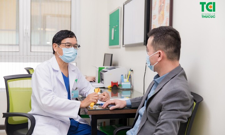 Chiến thắng viêm gan B mạn tính sau 16 năm điều trị: Niềm vui vỡ òa của người đàn ông tuổi tứ tuần