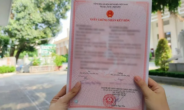 Hà Nội tiến tới bỏ thủ tục xác nhận tình trạng hôn nhân từ tháng 9/2025