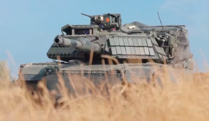 Dàn siêu tăng Abrams của Ukraine  do Mỹ viện trợ lộ 