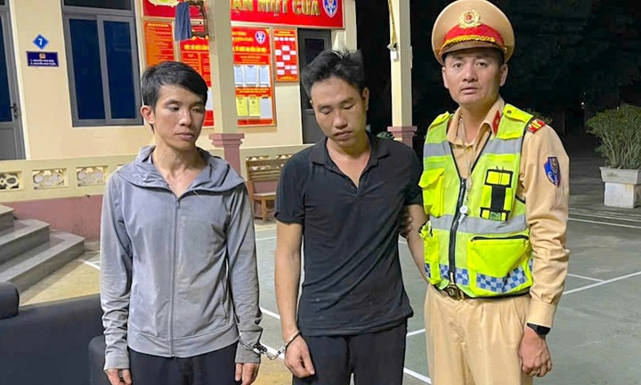 Cảnh sát kể về hành trình truy bắt 2 phạm nhân khoét tường trốn trại và cuộc điện thoại 2 giờ sáng từ tài xế taxi