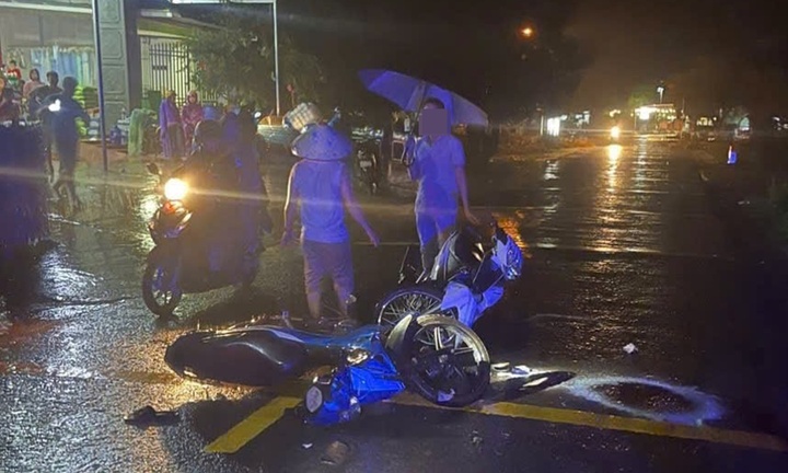 Tin tức tai nạn giao thông mới nhất ngày 13/6: Va chạm giữa 2 xe máy, 3 người thương vong