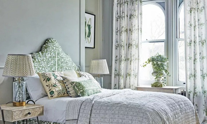 Giường nên để ở đầu?