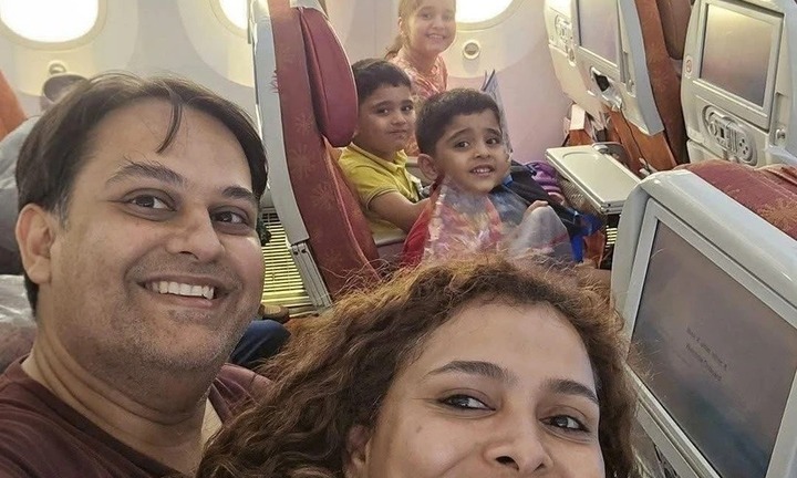 Thảm kịch rơi máy bay chở 242 người ở Ấn Độ: Đau lòng bức ảnh selfie cuối cùng của gia đình 5 người thiệt mạng