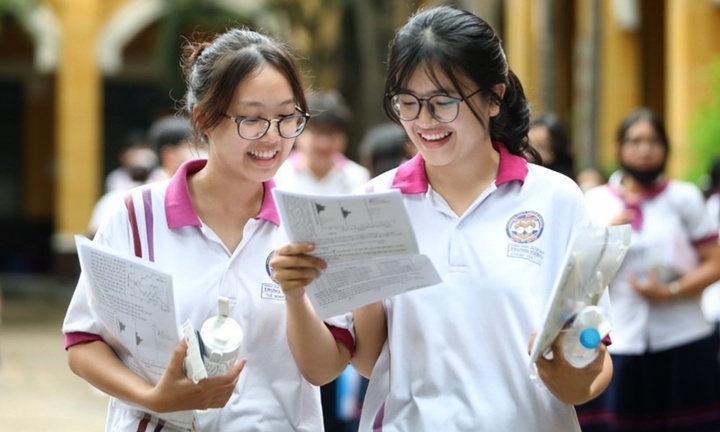 Đề thi tốt nghiệp THPT môn Ngữ Văn 3 năm gần nhất