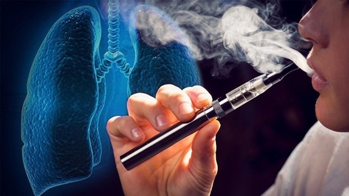Đề xuất phạt đến 10 triệu đồng nếu không ngăn người khác hút thuốc lá
