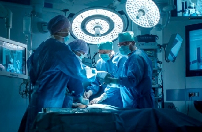 Định mệnh nghiệt ngã từ sai sót y khoa Đông-Tây: Nhầm lẫn tai hại khi xét nghiệm, 5 bệnh nhân bị gép tạng nhiễm HIV