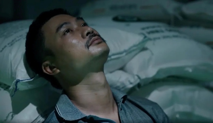 Nam diễn viên trên phim cay đắng vì bị “cắm sừng”, ngoài đời cưới vợ đẹp như hoa hậu, hôn nhân viên mãn