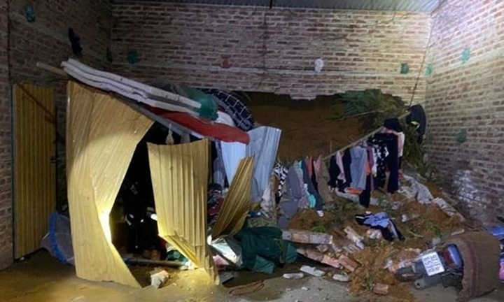 Đất đá bất ngờ vùi lấp phòng ngủ, người phụ nữ tử vong thương tâm