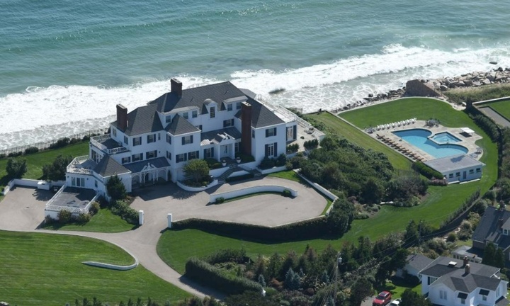 Phát hiện một phần hài cốt gần biệt thự của Taylor Swift: Danh tính nạn nhân