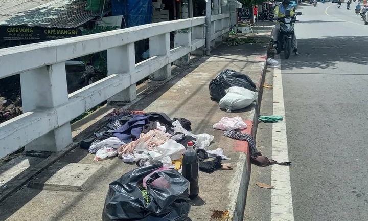 Tìm người thân của bé gái sơ sinh được phát hiện trong túi ni lông ở TP.HCM