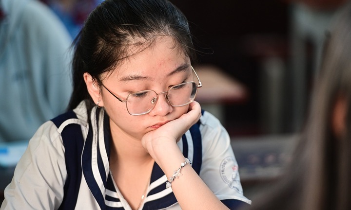 TP.HCM công bố điểm thi vào lớp 10 THPT 2025: Hơn 63.000 bài thi dưới điểm trung bình